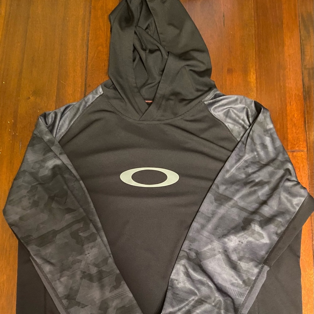 Oakley Agility Hoodie -Large